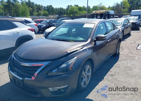 2015 Nissan Altima 2.5 Sv из США, поврежденный, VIN 1N4AL3AP8FC154011